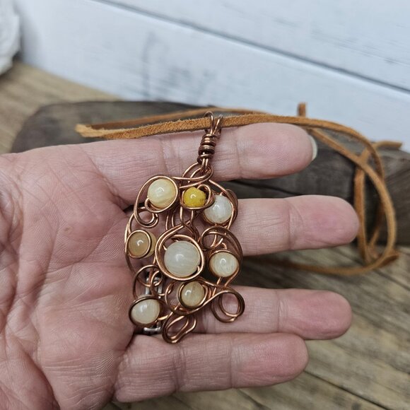 Organic Handmade Wire wrapped Copper Stone Lemon Quartz /Jade Pendent Necklace - Picture 4 of 4